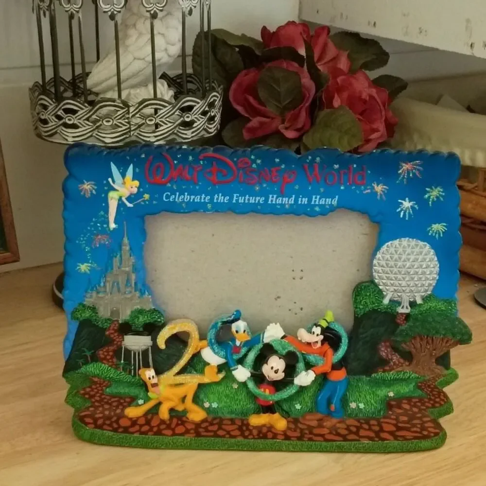 Walt Disney Word 2000 Photo Picture Frame 3D Textured